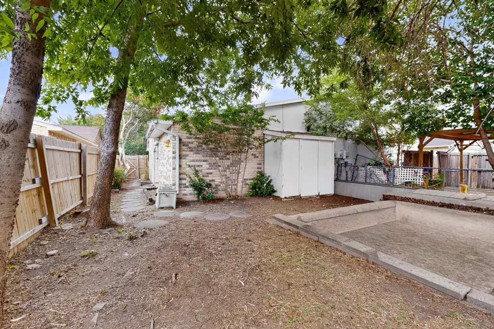 4625 Nervin Street The Colony, TX 75056