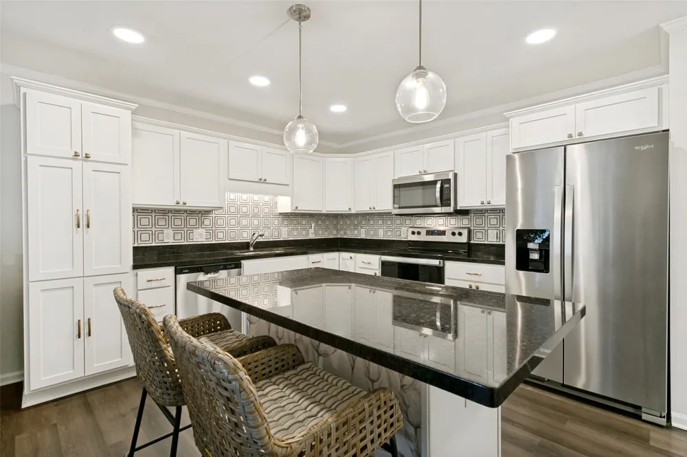 8381 Davis Boulevard #202 North Richland Hills, TX 76182