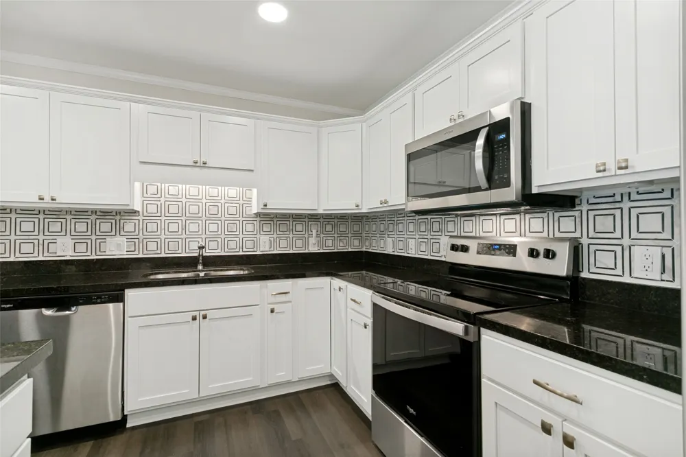 8381 Davis Boulevard #202 North Richland Hills, TX 76182