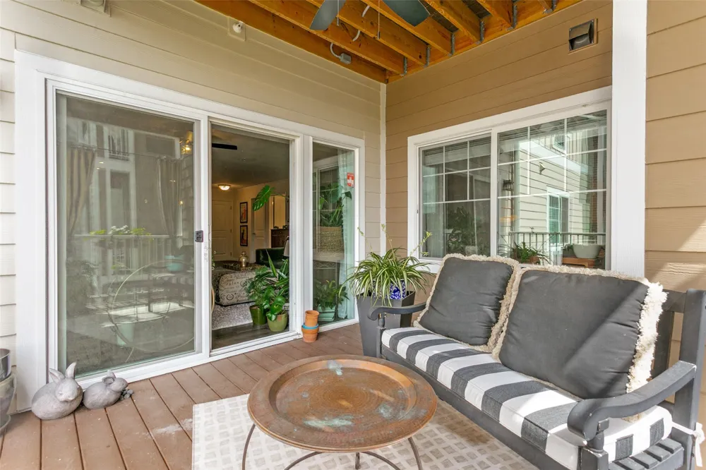 8381 Davis Boulevard #202 North Richland Hills, TX 76182
