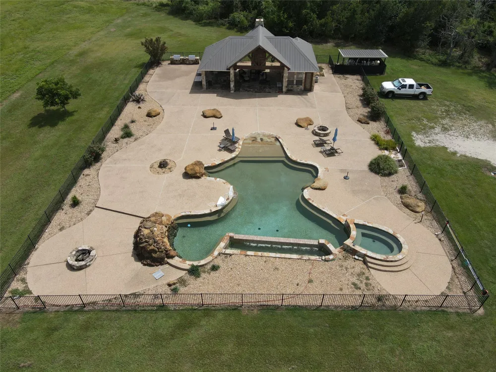 Sandy Cove Court Streetman, TX 75859