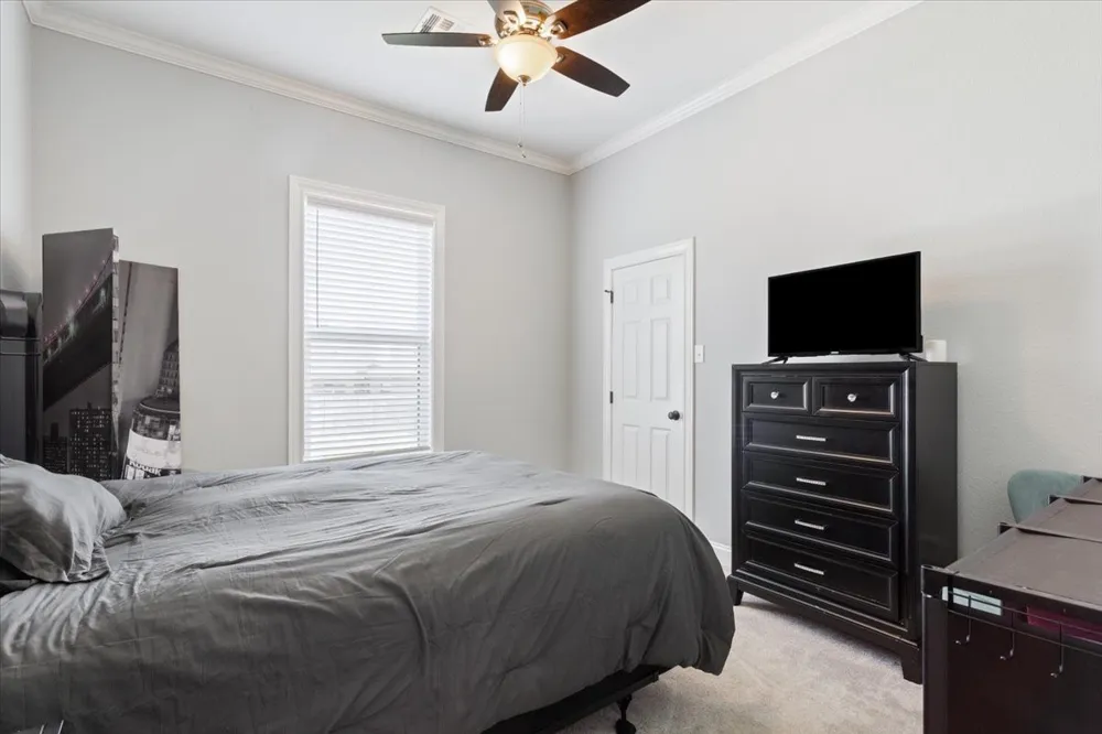 205 Fox Run Lane Robinson, TX 76706