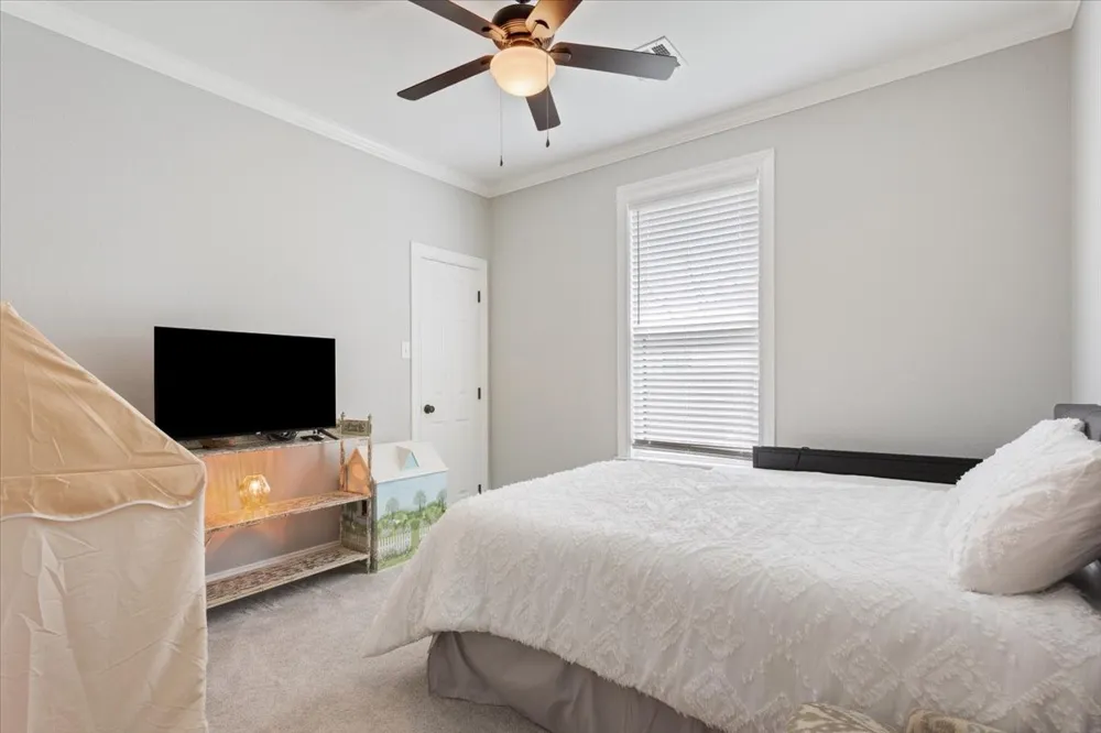 205 Fox Run Lane Robinson, TX 76706