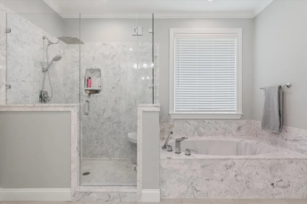 205 Fox Run Lane Robinson, TX 76706