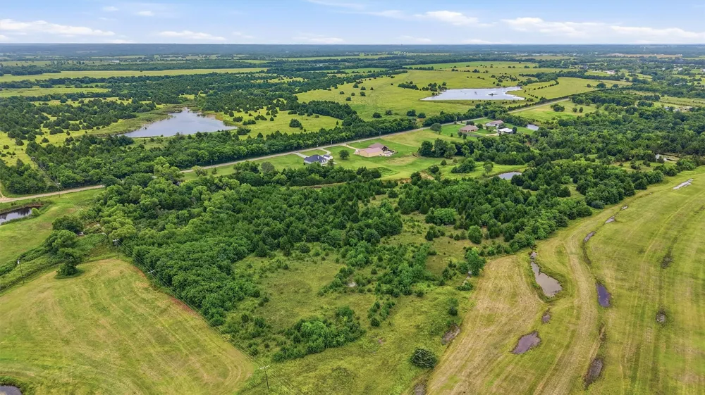 2227 County Road 2909 Dodd City, TX 75438