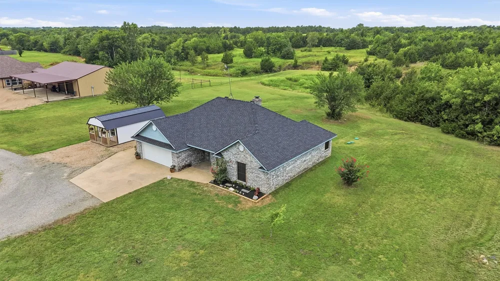 2227 County Road 2909 Dodd City, TX 75438