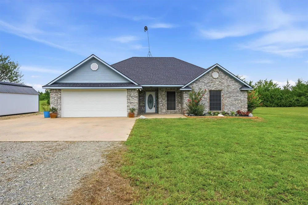 2227 County Road 2909 Dodd City, TX 75438