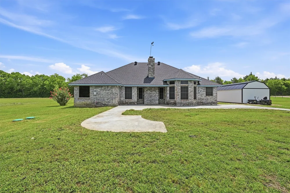2227 County Road 2909 Dodd City, TX 75438