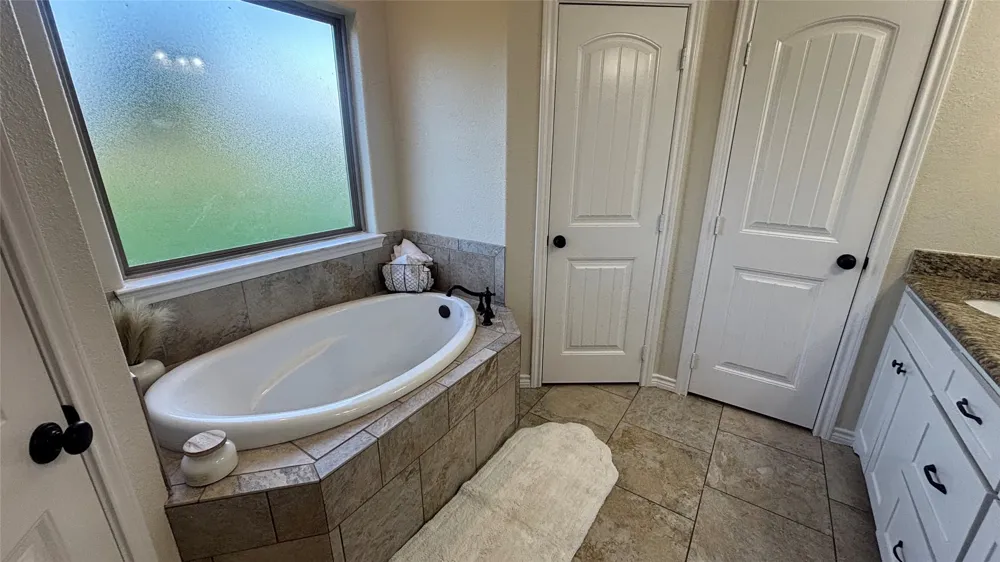 6 Starview Drive Star Harbor, TX 75148