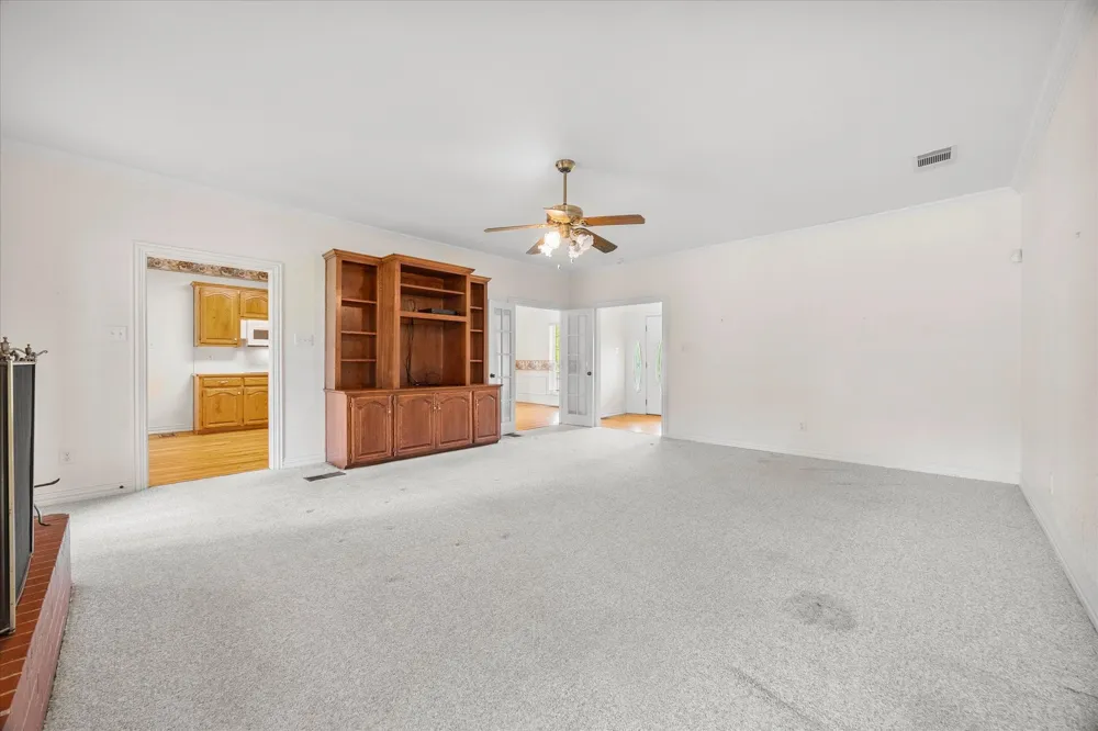 10495 Holly Creek Road Terrell, TX 75160