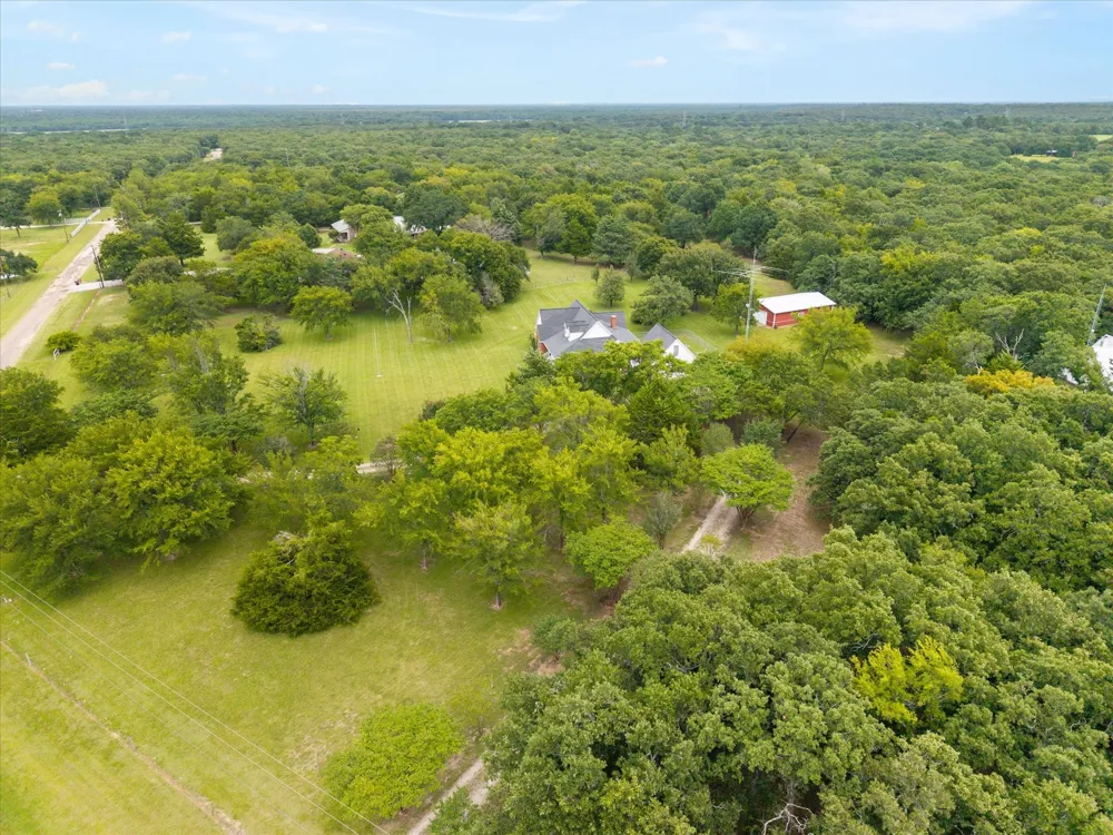 10495 Holly Creek Road Terrell, TX 75160