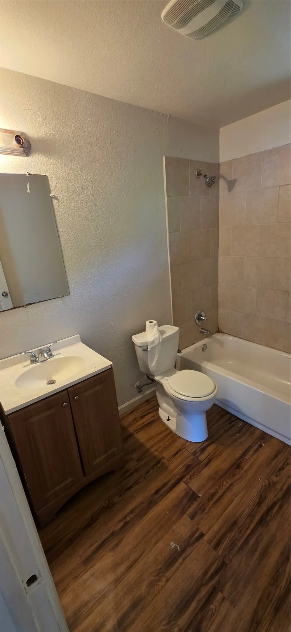 3222 Sunnyvale Street Dallas, TX 75216