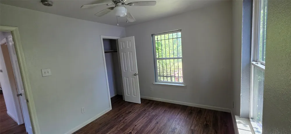 3222 Sunnyvale Street Dallas, TX 75216