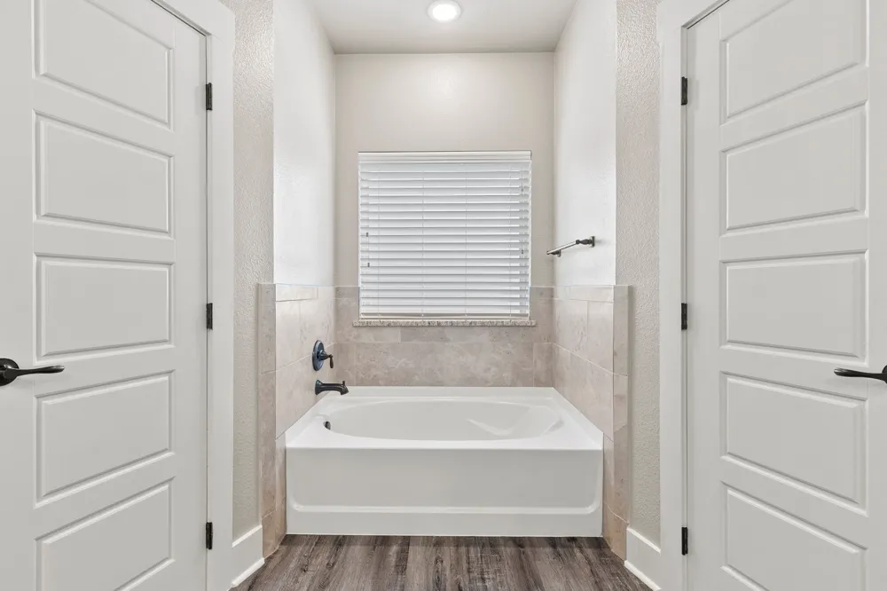 411 Mesa Drive Lone Oak, TX 75453