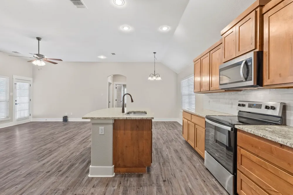 411 Mesa Drive Lone Oak, TX 75453