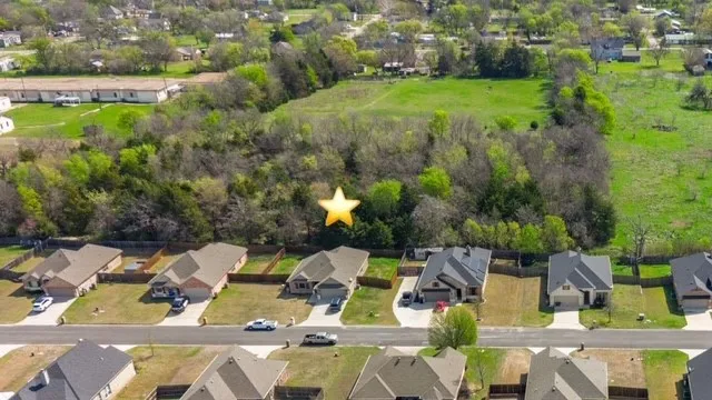 411 Mesa Drive Lone Oak, TX 75453