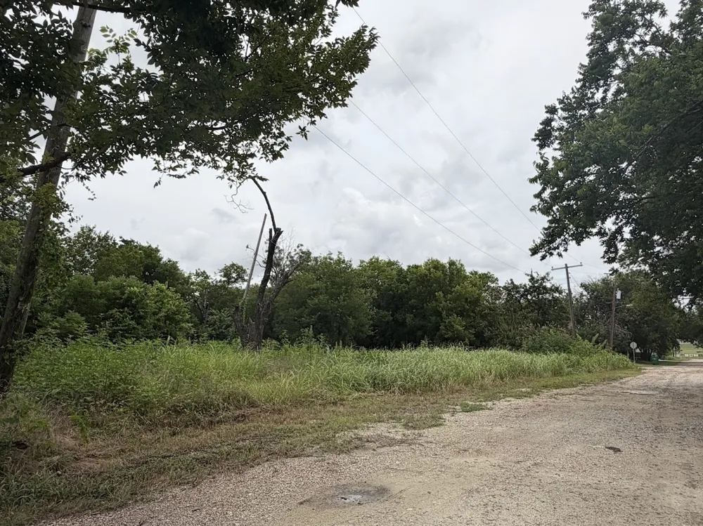 612 S Criswell Street Mart, TX 76664