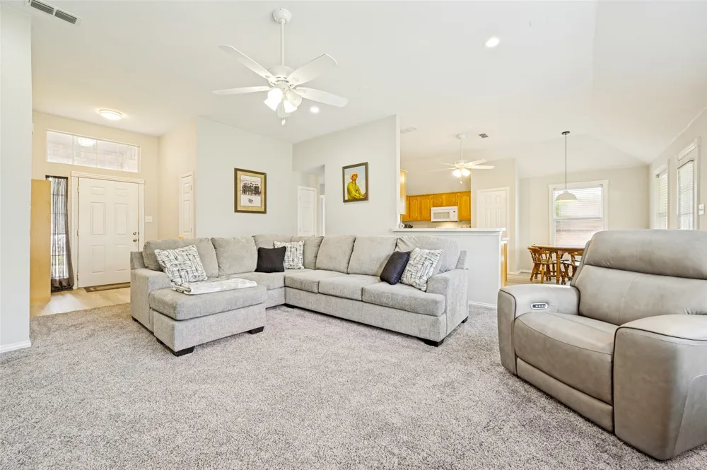 206 Ridge View Court Decatur, TX 76234
