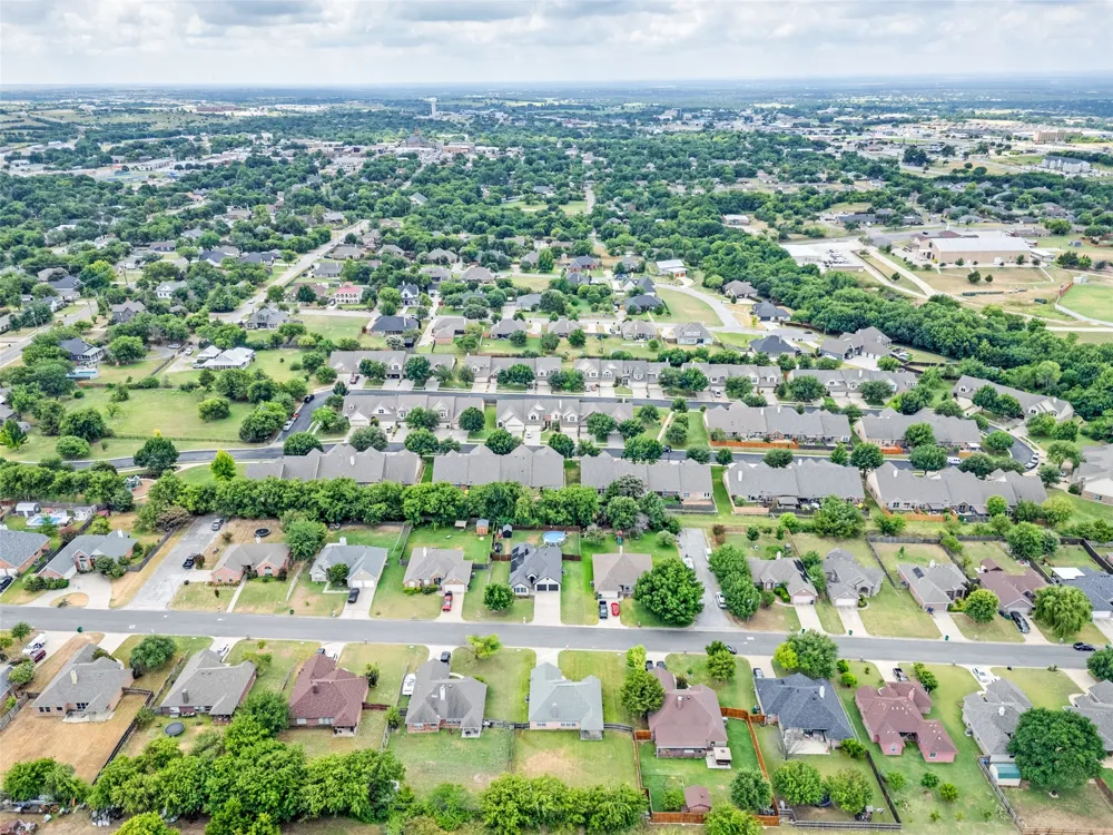 206 Ridge View Court Decatur, TX 76234