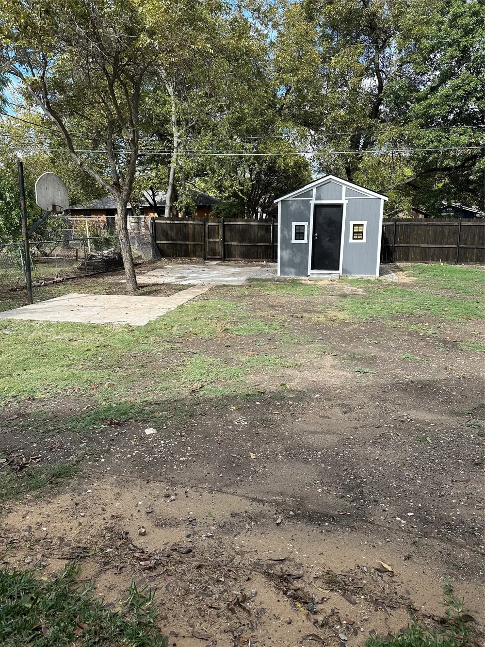 2715 Grafton Avenue Dallas, TX 75211
