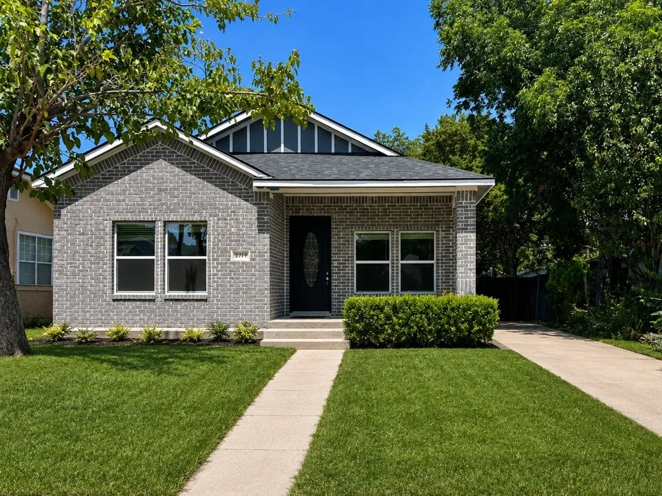 2715 Grafton Avenue Dallas, TX 75211