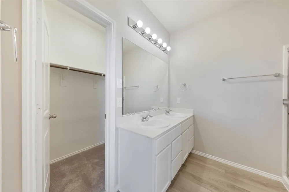 3136 Plumbago Fort Worth, TX 76108