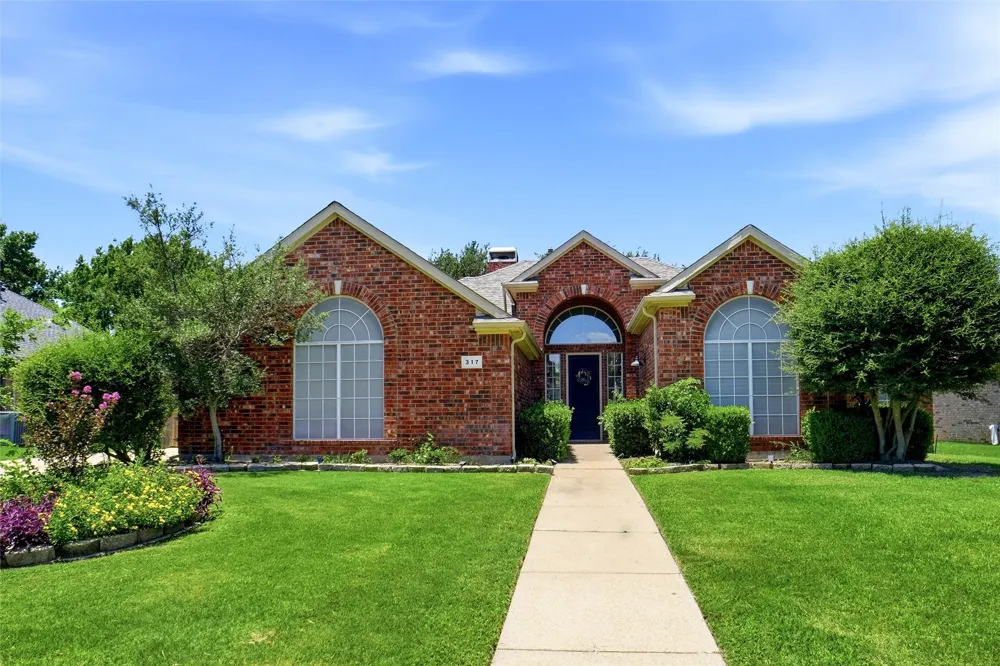 317 Cherokee Trail Argyle, TX 76226