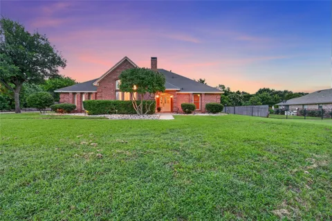 909 San Saba Drive