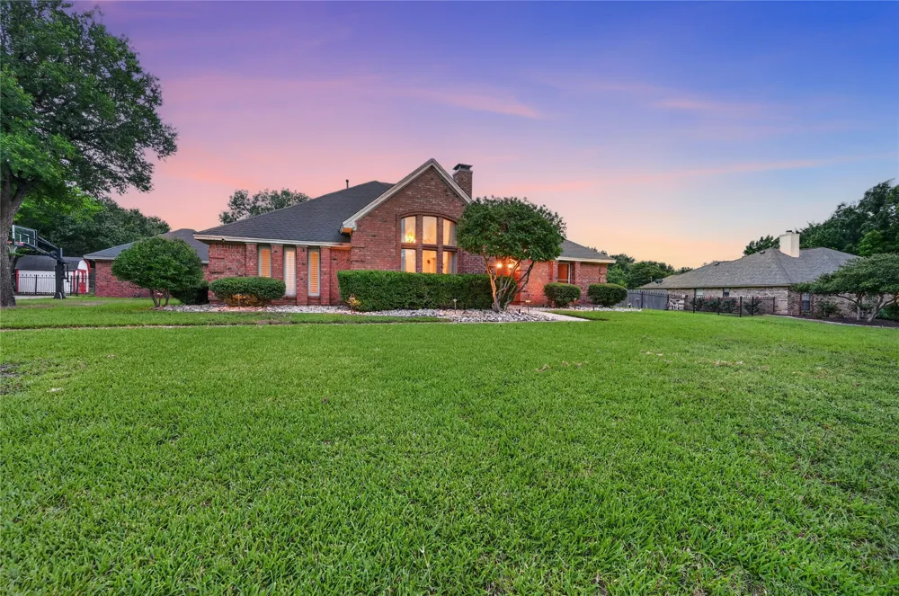 909 San Saba Drive Southlake, TX 76092