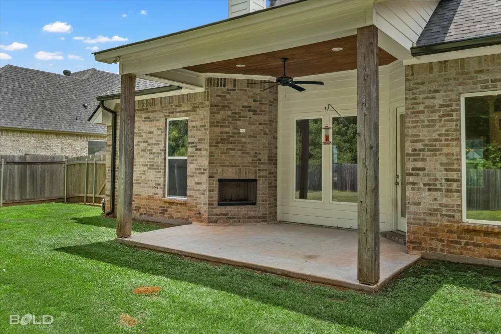 157 Sitka Loop Haughton, LA 71037