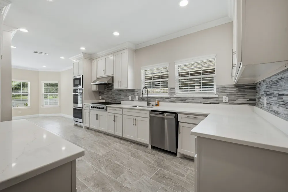899 E Jefferson Street Van Alstyne, TX 75495