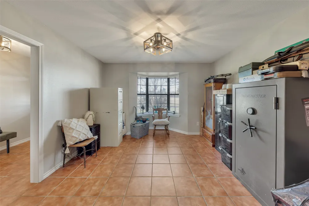 283 County Road 4440 Winnsboro, TX 75494