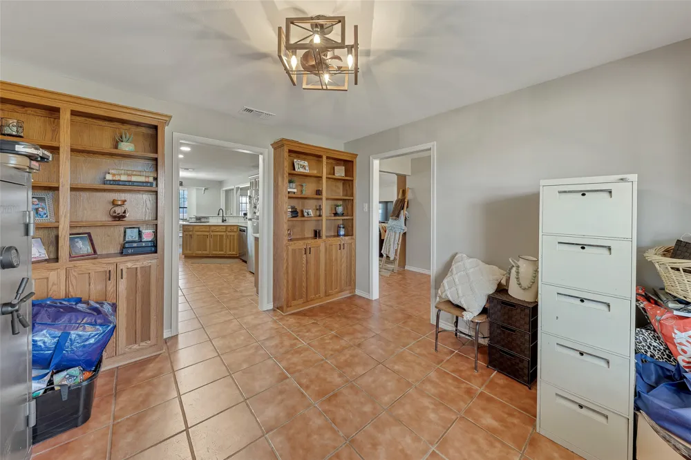 283 County Road 4440 Winnsboro, TX 75494
