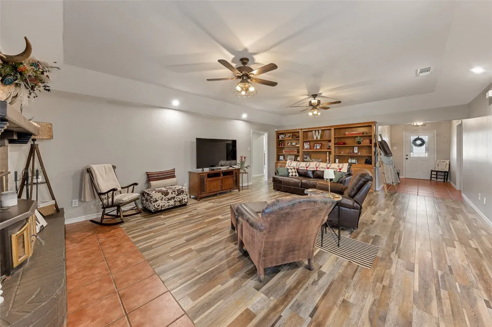 283 County Road 4440 Winnsboro, TX 75494