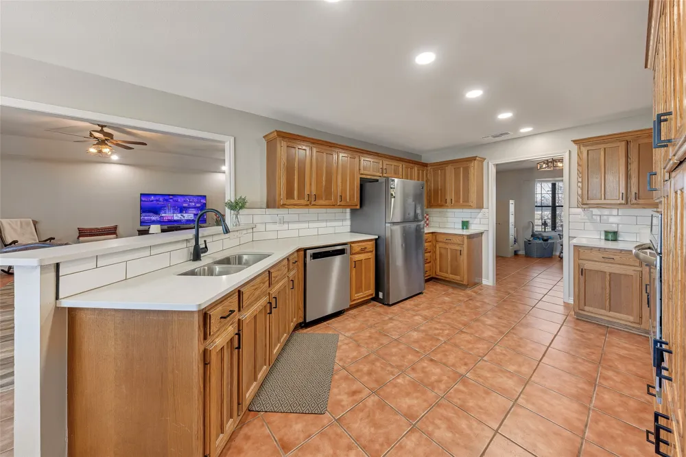 283 County Road 4440 Winnsboro, TX 75494