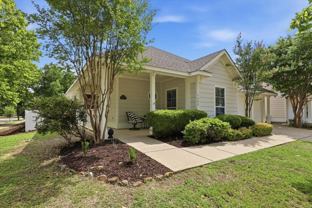 1408 Mountain Laurel Drive Savannah, TX 76227