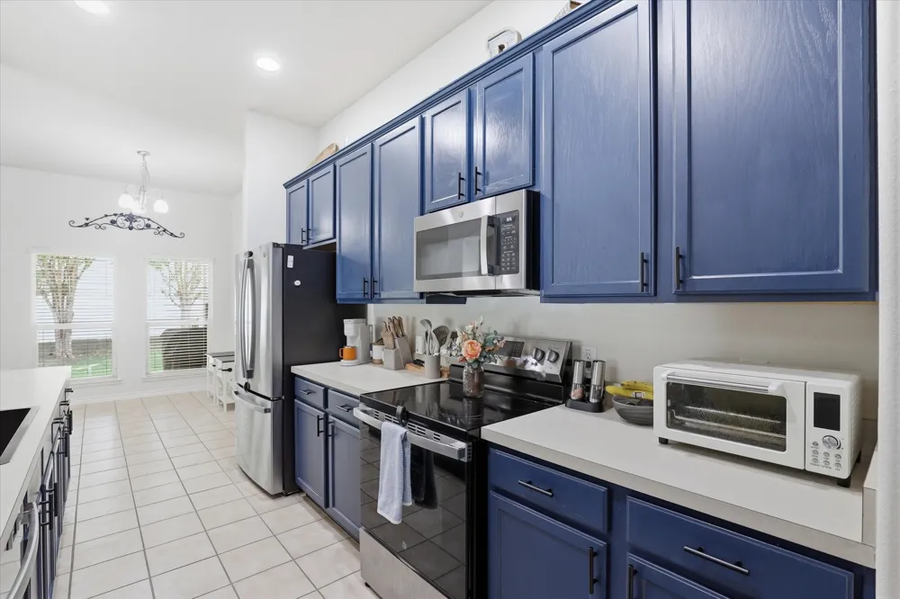 1408 Mountain Laurel Drive Savannah, TX 76227