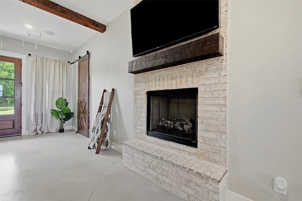 119 Arkansas Road Sadler, TX 76264