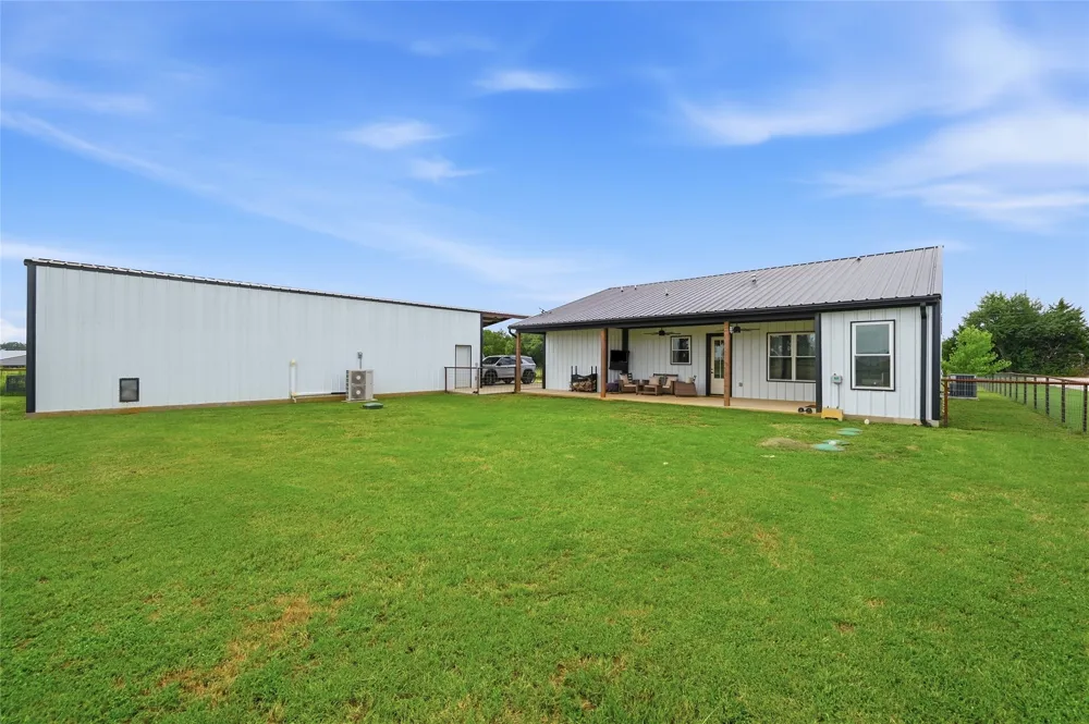 119 Arkansas Road Sadler, TX 76264