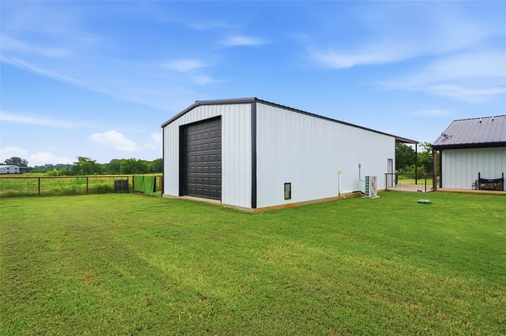 119 Arkansas Road Sadler, TX 76264