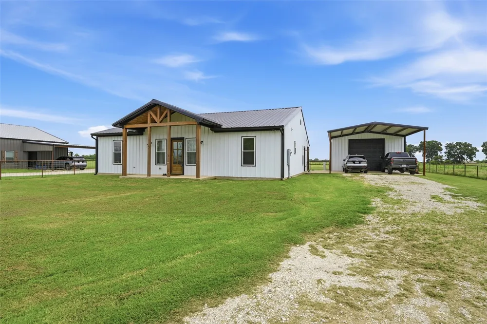 119 Arkansas Road Sadler, TX 76264