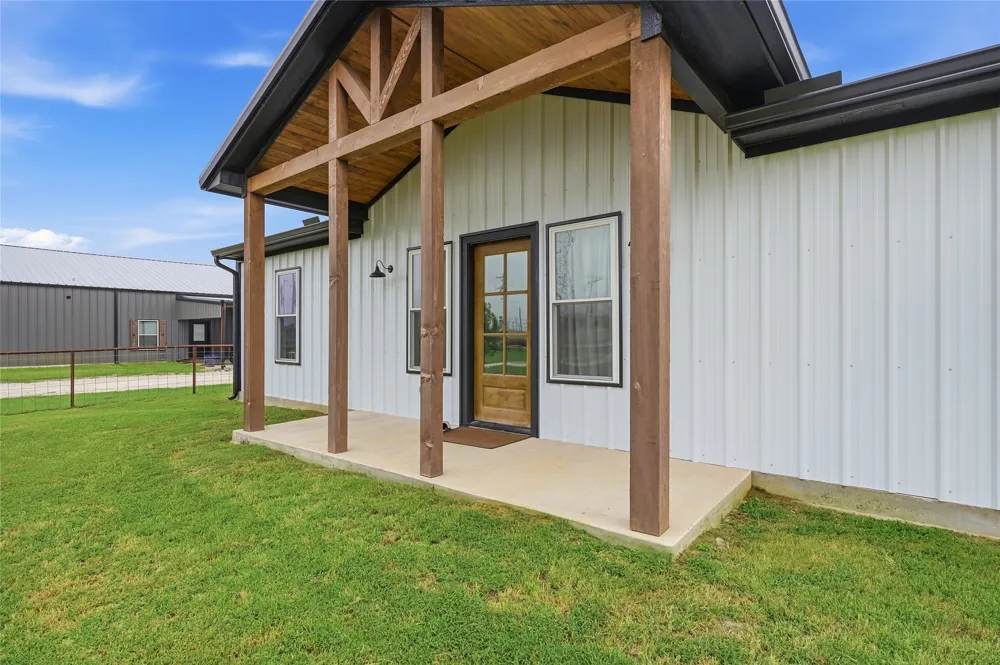 119 Arkansas Road Sadler, TX 76264