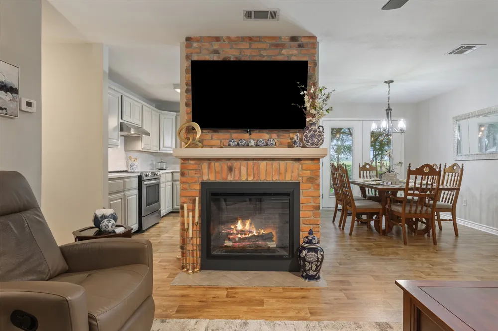 643 Sunnyvale Lane Fairfield, TX 75840