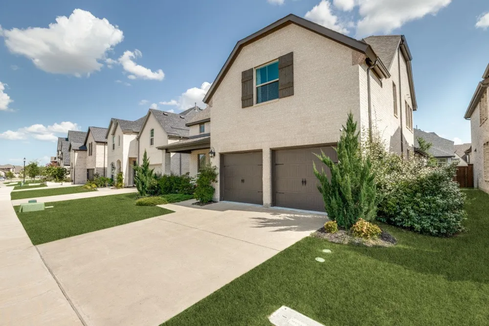 4241 Mill Pond Drive Prosper, TX 75078