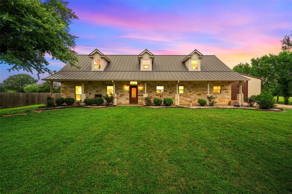 1117 Downsville Road Robinson, TX 76706