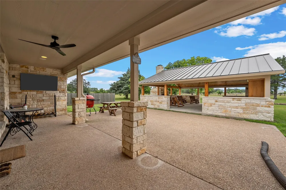 1117 Downsville Road Robinson, TX 76706