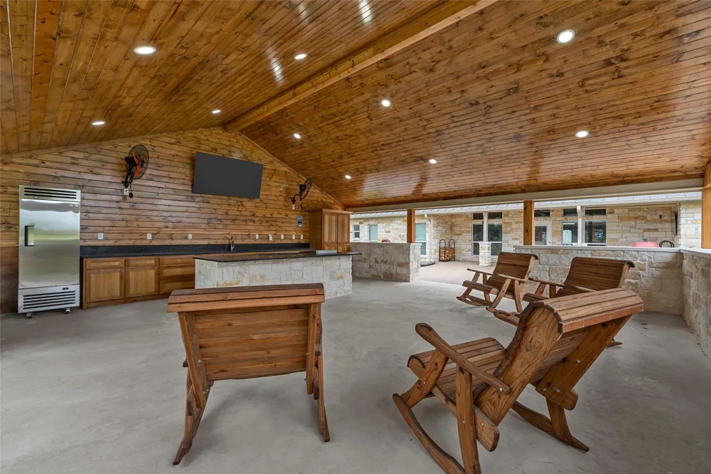 1117 Downsville Road Robinson, TX 76706