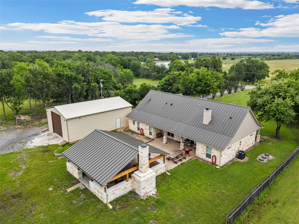 1117 Downsville Road Robinson, TX 76706