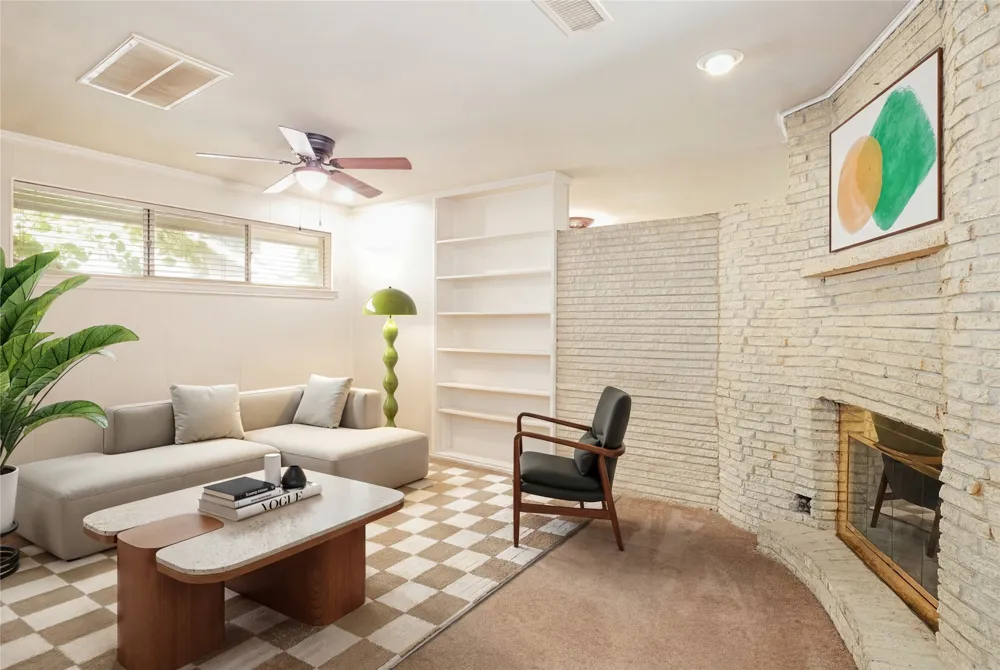 1206 Farnham Court E Irving, TX 75062