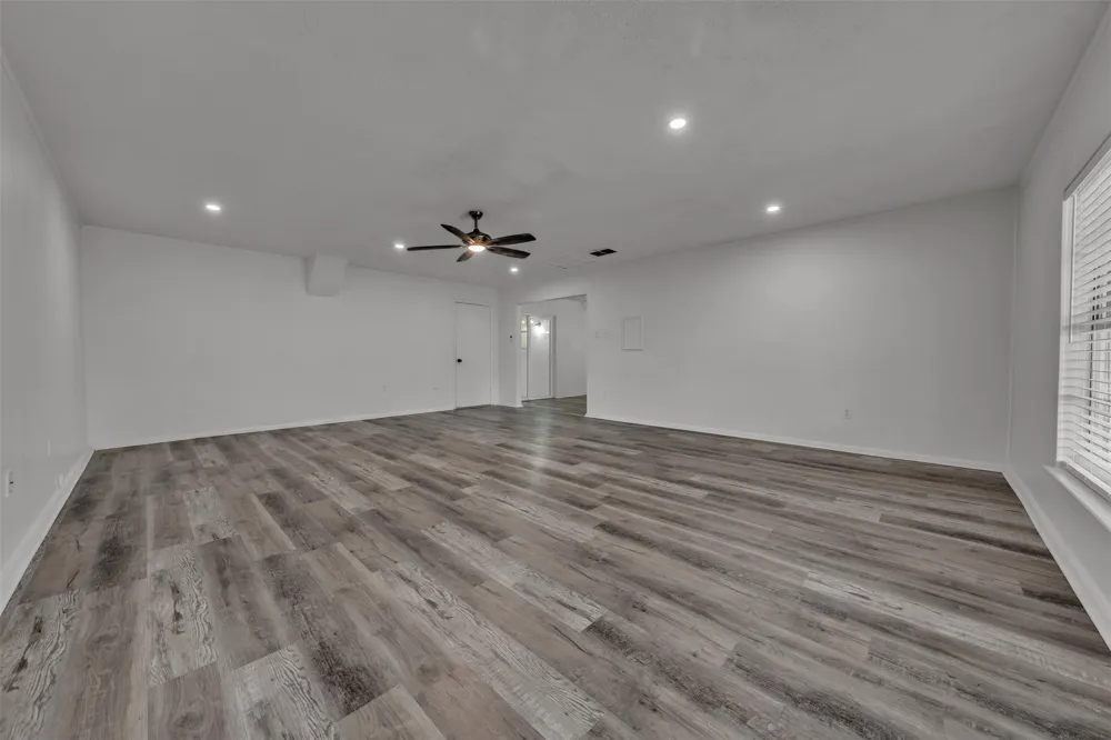 3407 NE 10th Street Mineral Wells, TX 76067
